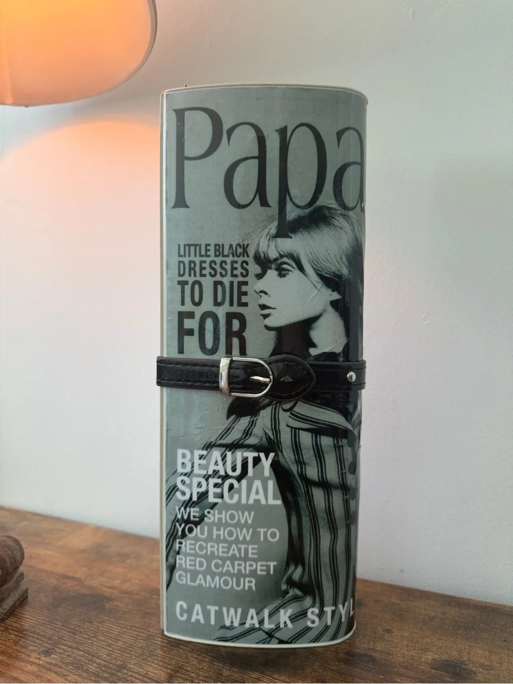 Vintage 1970 Paparazzi Whimsigoth Magazine Roll Clutch Design Purse